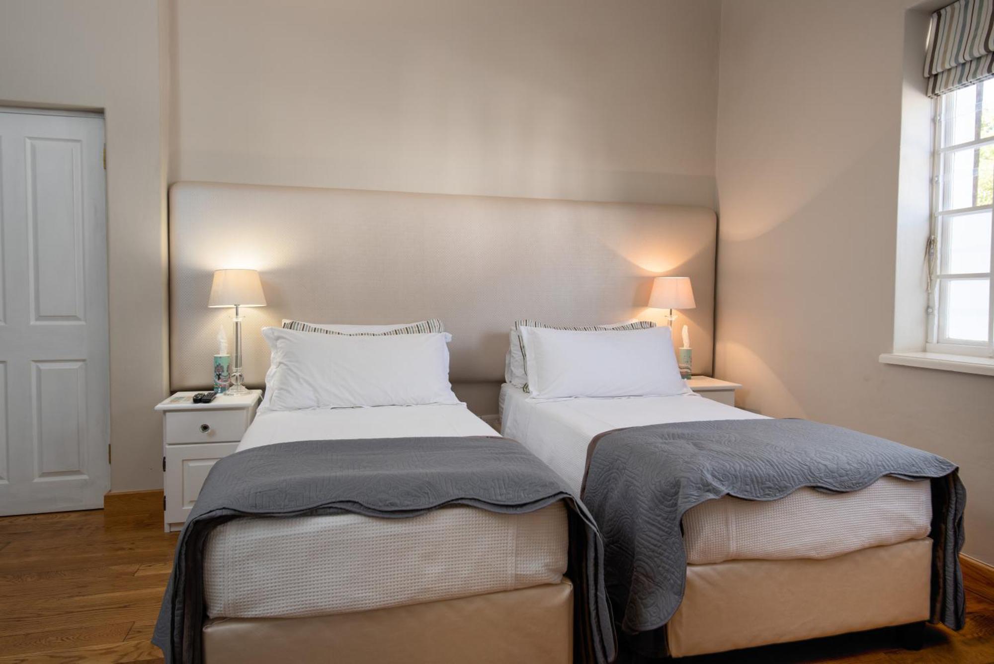 מונטאגו In Abundance Guest House חדר תמונה