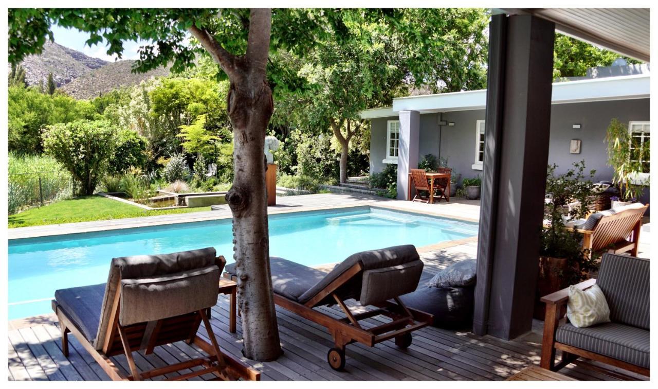 מונטאגו In Abundance Guest House מראה חיצוני תמונה
