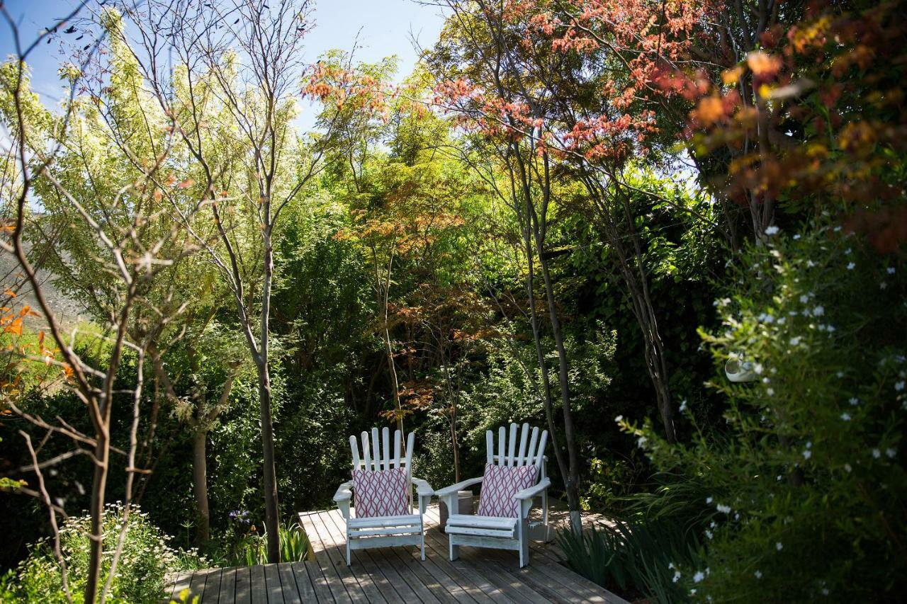 מונטאגו In Abundance Guest House מראה חיצוני תמונה