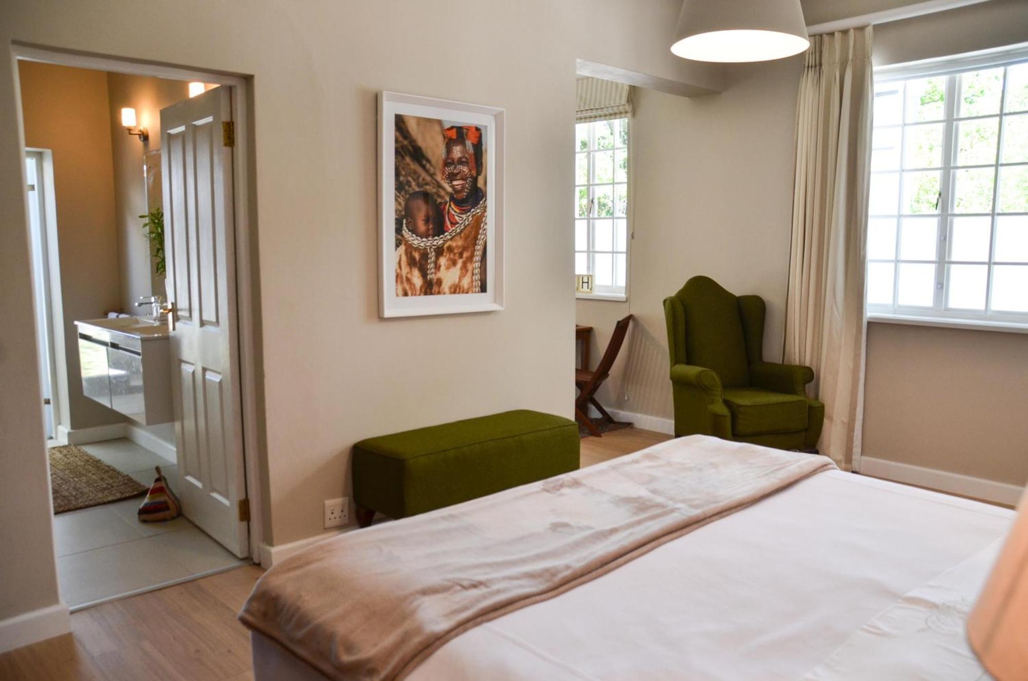 מונטאגו In Abundance Guest House מראה חיצוני תמונה